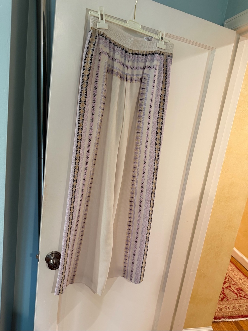 BCBGMaxAzria Cream Knit Garment with Black Logo Trim